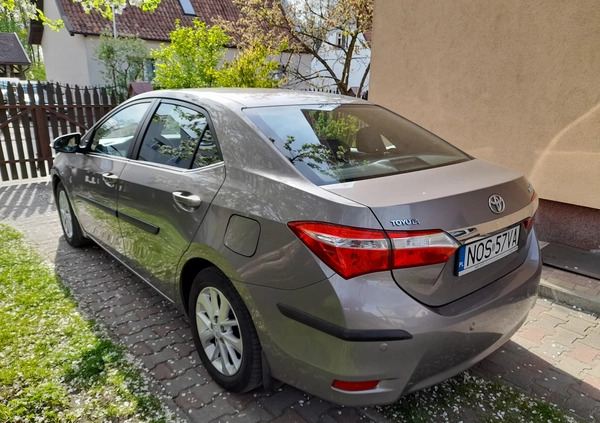 Toyota Corolla cena 42900 przebieg: 156000, rok produkcji 2013 z Ostróda małe 79